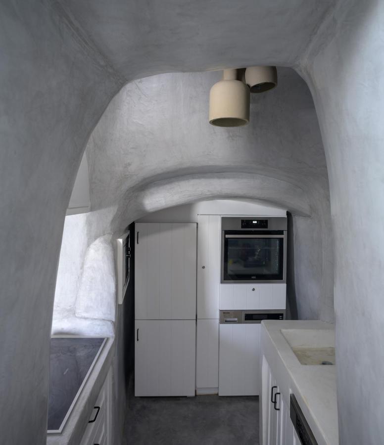 Mybozer Cave Villa Karterados  Exterior photo